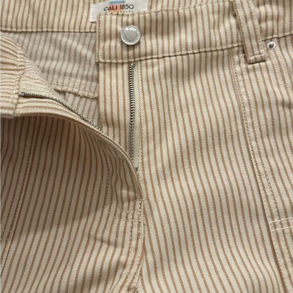 Cali 1850 Los Angeles Beige Cream Striped Wide Leg Pants Size 9 - Picture 10 of 11